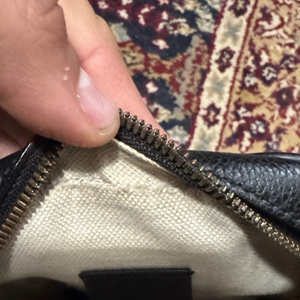 Gucci Black Leather Crossbody Bag - Picture 10 of 16